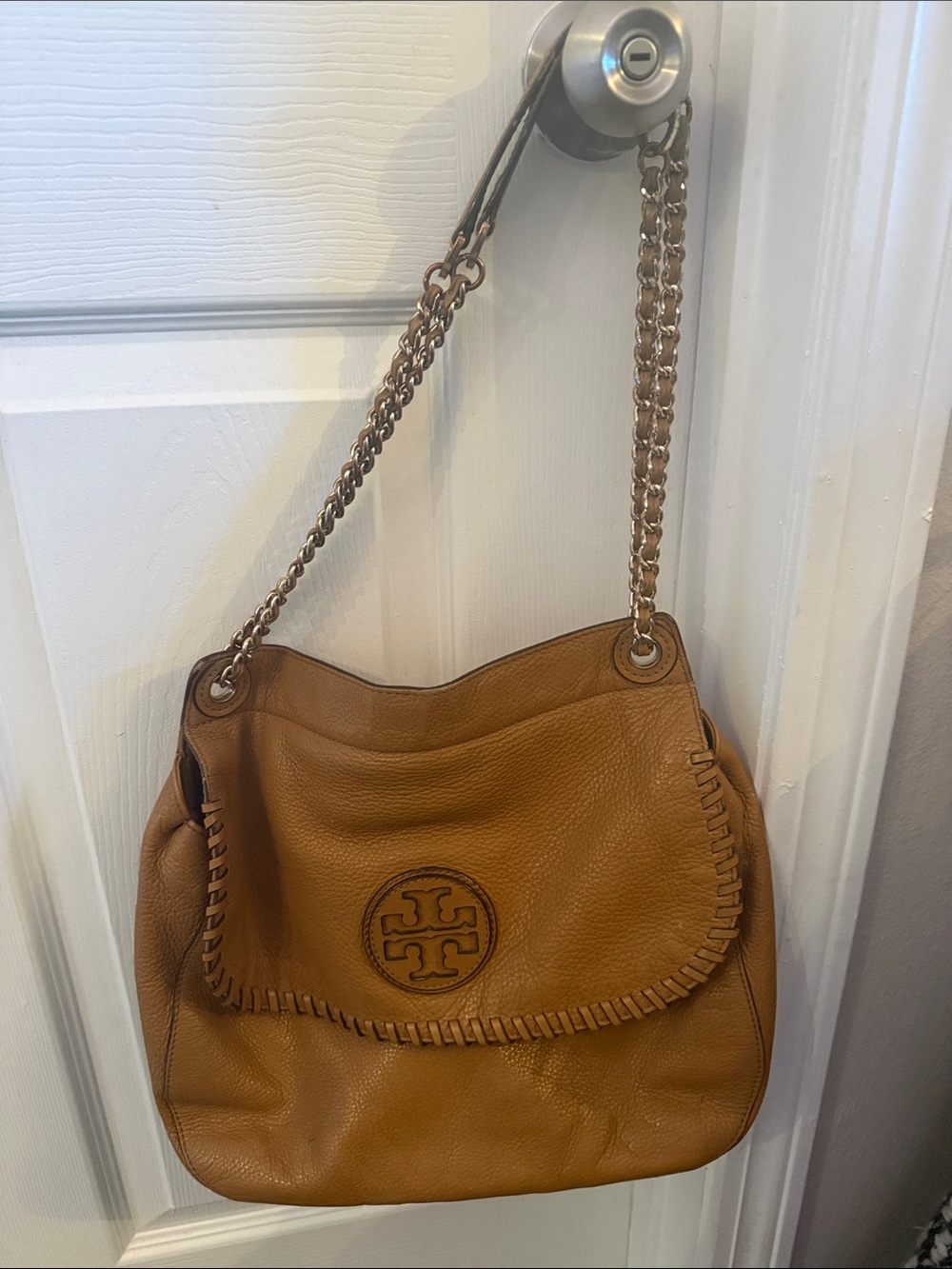 Tory Burch Tan Whipstitch Leather Shoulder Bag with Chain Strap